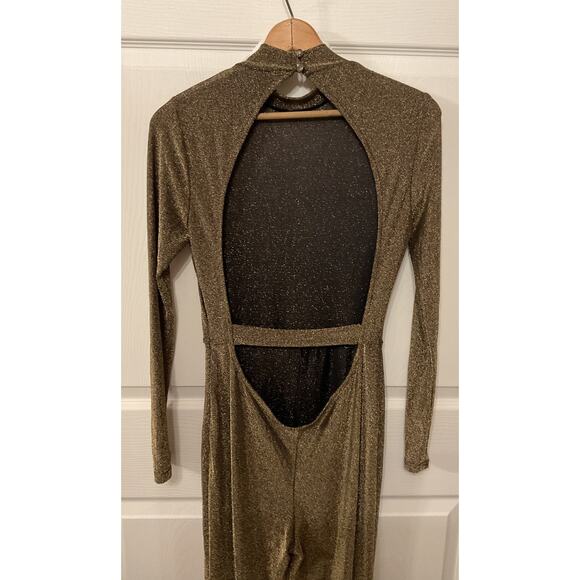 Revolve Superdown Metallic Nissa Open Back Flare Leg Jumpsuit, M - Picture 8 of 9